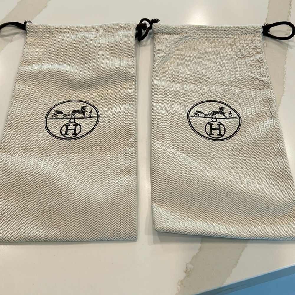 Hermes shoe bags. 14 inch by 6 inch set of 2 empty shoe bags